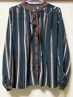 mitis ストライプ柄リボン付き長袖シャツ