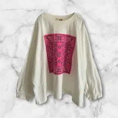 チチカカ バンダナTシャツ　ゆるダボ　綿100%ラグラン　ロンT 長袖 F 白のサムネイル