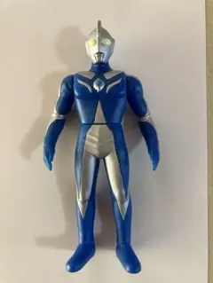 ウルトラマン コスモス　ルナモード フィギュア