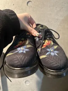 Dr.Martens 花柄のサムネイル