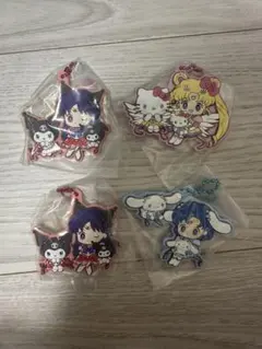 セーラームーン　サンリオ　コラボキーホルダー 4個セット
