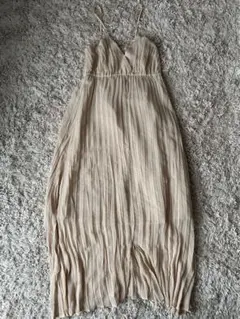 discoat プリーツキャミワンピース