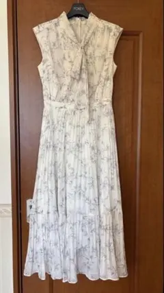 JUSGLITTY ジャスグリッティー ワンピース