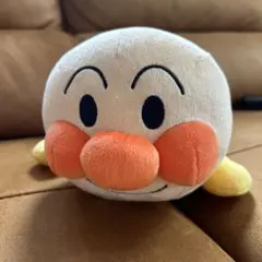 アンパンマン寝そべりポーズぬいぐるみ