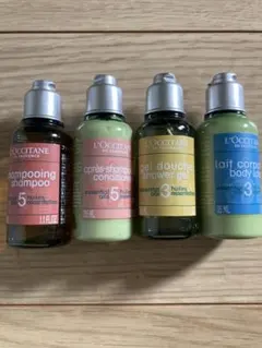 L'OCCITANE 旅行用バスセット