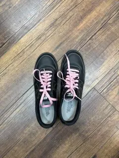 NIKE キルショットのサムネイル