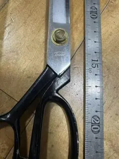 Item thumbnail for item cfac66f0-965e-47ac-b5aa-f016cf5e1d93