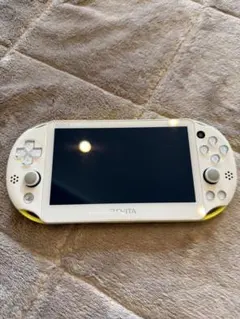 PS Vita PCH-2000 ライムグリーン ＋ ソフト9本セット最終値下げ