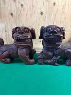 木彫り 阿吽の獅子　狛犬 一対 置物 縁起物　魔除け　インテリア