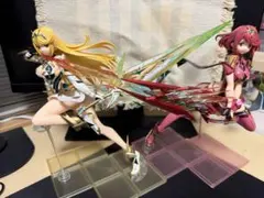 ゼノブレイド2 ホムラ•ヒカリ　フィギュア