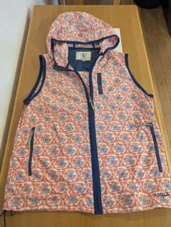 AIGLE 花柄フード付きベストのサムネイル