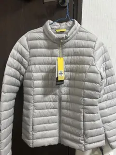 【新品】早いもの勝ち　LOUIS CASTEL ダウンジャケット