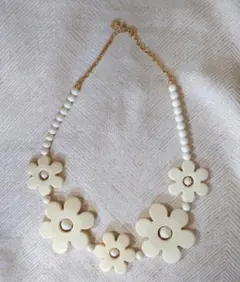 今年の夏に！廃盤稀少品☆新品未使用品☆To.b by agnes b.ネックレスのサムネイル