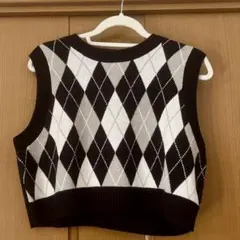 アーガイル柄　ノースリーブニットベスト　Lサイズ