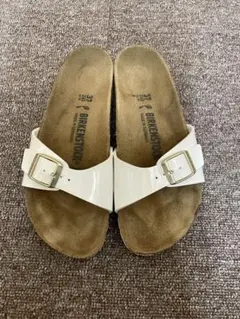 Item thumbnail for item c2790587-3fa6-4fba-be1b-3b038c1d6dd9