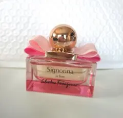 サルヴァトーレ フェラガモ シニョリーナ 30ml
