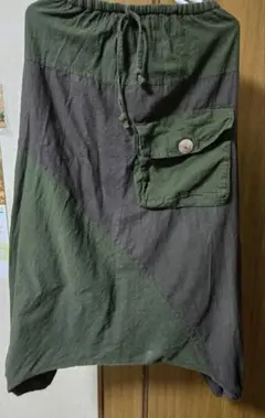 サルエルパンツ