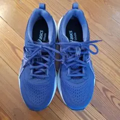 asics ランニングシューズ　レディース　24.5