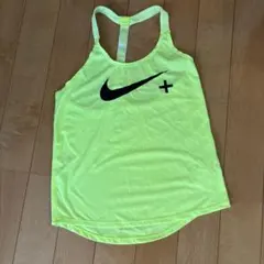 Nike NTC タンクトップ 蛍光イエロー