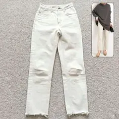 ヤヌーク HIGH WAIST ANNETTE カットオフデニム イエナ別注 白のサムネイル