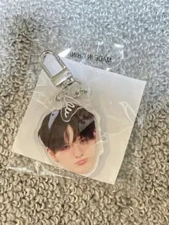 TREASURE ヨシ 顔アクキー