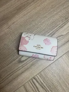 COACH フラワーパターン キーケース　鍵ケース
