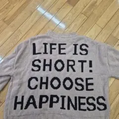 淡い紫のオーバーサイズニット