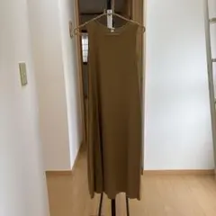 綿100%UNIQLO ノースリーブロングワンピース ブラウンS