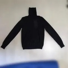 UNIQLO カシミヤ100% 黒　タートルネックニット 長袖　Mサイズ