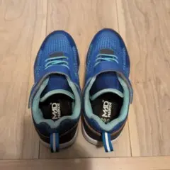 19.0cm　スニーカー　上靴