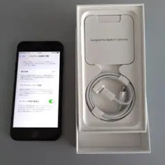 iPhoneSE2 64GB ブラック BT88% SIMロック解除済み