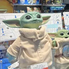 ハズブロ STAR WARS スター・ウォーズ マンダロリアン グローグー 動く