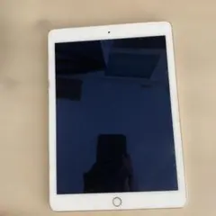 iPad 本体 ゴールド　使用感あり　タブレット　子供　初期化済み　中古