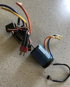 アトランティス ブラシレスモーター Bullistorm 120A ESC 他 アトランティス ブラシレスモーター Bullistorm 120A ESC 他 - メルカリ