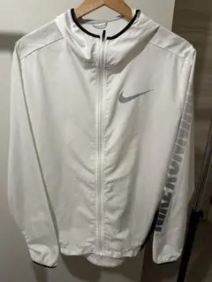 Nike フード付き ウインドブレーカー ホワイト