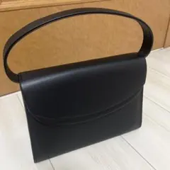 Item thumbnail for item e000e037-0a04-4d74-90b5-fe5a1e272083