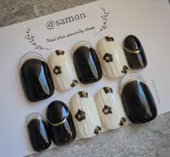 1018. ショートオーバル　【現品販売】　クリアフレンチ　花　ニュアンス