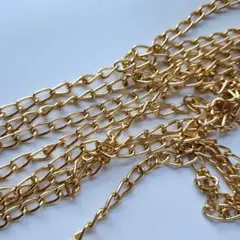 チェーン　ゴールドカラー　アクセサリーパーツ基礎金具ハンドメイド　推し活