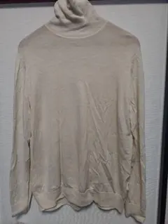 UNIQLO　タートルネックニット