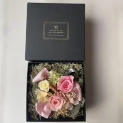 プリザーブドフラワーアレンジメント