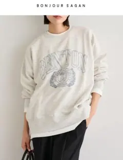 【新品】 BONJOUR SAGAN 白抜きカレッジロゴ刺繍BIGスウェット