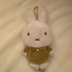 ミッフィー ぬいぐるみ ストラップ付き