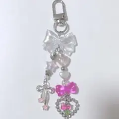 ビーズキーホルダー ハンドメイド コレクトブック 韓国 推し活 ピンク