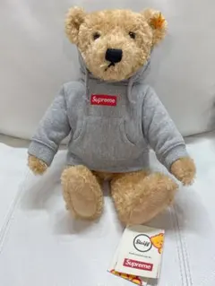 2026年最新】SUPREME ぬいぐるみの人気アイテム - メルカリ