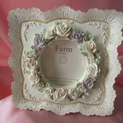 Farm House フォトフレーム 花の装飾のサムネイル