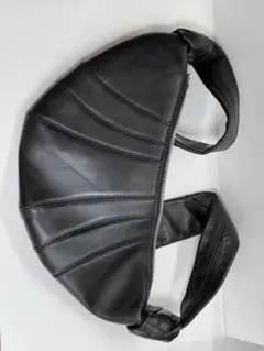 黒レザーショルダーバッグ lemaire