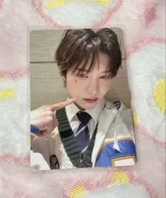 在庫ラスト XLOV together ルイ トレカ 미공개 포토카드 - メルカリ