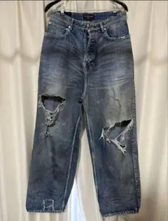 BALENCIAGA ダメージ加工 デニムのサムネイル