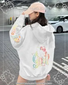 セール中】CUTIE STREET Zip-up hoodie 桜庭遥花 - メルカリ