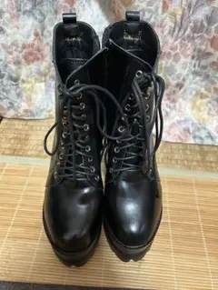 shein厚底ブーツ 黒